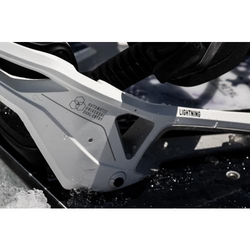 BENT METAL W LIGHTNING SUPERMATIC WHITE 25_26 - 04-12-2025/1764877876175526245620250630_timb_bmbw-lightning_052.jpg