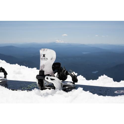 BENT METAL W LIGHTNING SUPERMATIC WHITE 25_26 - 04-12-2025/1764877876175526245820250630_timb_bmbw-lightning_755.jpg