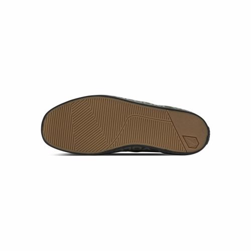 VOLCOM DRAW LO SUEDE SHOE bbk V4011899 -  06-10-2020/1601996556v4011899_bbk_3.jpg