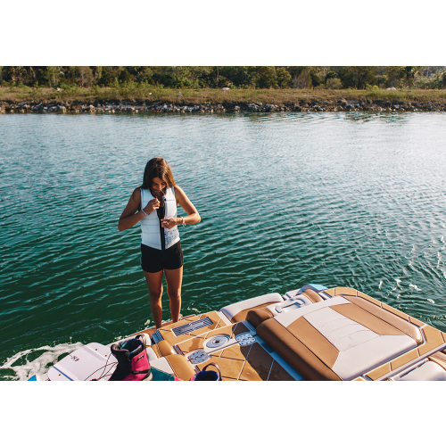 RONIX RISE CE APPROVED WOMENS IMPACT VEST 26_27 -  09-09-2025/1757445621ronix-vests-rise---2026---gallery-3.png