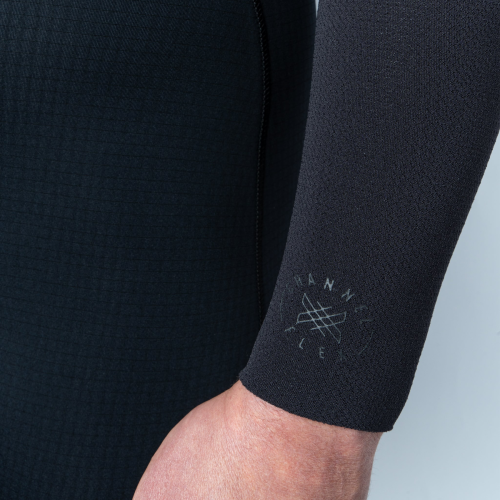 XCEL COMPX L_S SPRINGSUIT 2MM ME21Z2C5 BLK -  11-06-2025/1749634996xcel_compxlsspring2mm_me21z2c5-blk_xd8_web.png