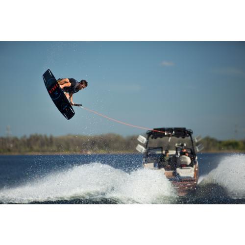 RONIX DISTRICT matte black_blue_orange -  15-04-2018/1523787168chad-sharpe-01-full.jpg