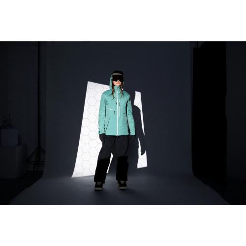 VOLCOM KOA TDS INF GORE-TEX JACKET H0452600 ATB -  16-09-2025/1758058890h0452600_atb_lifestyle-4.jpg