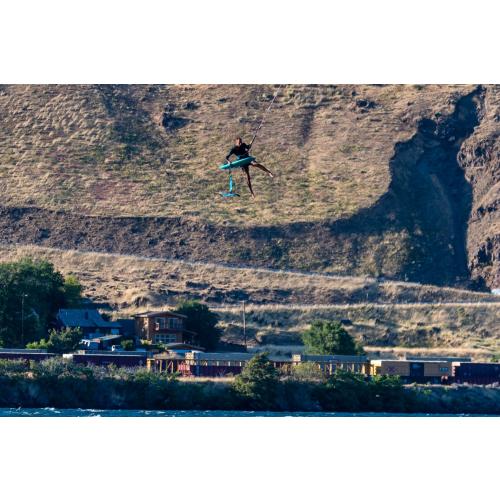 AIRUSH CORE FOIL BOARDS V2  -  18-02-2018/1518945806airush-core-foil-board-julien-kerneur-jon-malmberg-lr1.jpg