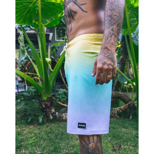 HURLEY PHANTOM ECO WEEKENDER 20 723 MBS0011910 -  27-05-2025/174838896840filipetoledo20in20the20phantom20eco20weekender2020efb88f2020wanna20surf20like20filipe20get20his20look20at20the20link20in20bio2020e29b93-2.jpg
