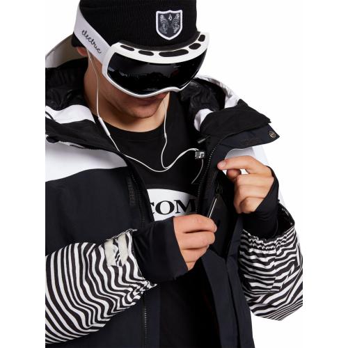 VOLCOM TDS 2L GORE-TEX JKT bks G0452001 -  28-08-2019/1567004913g0452001_bks145.jpg