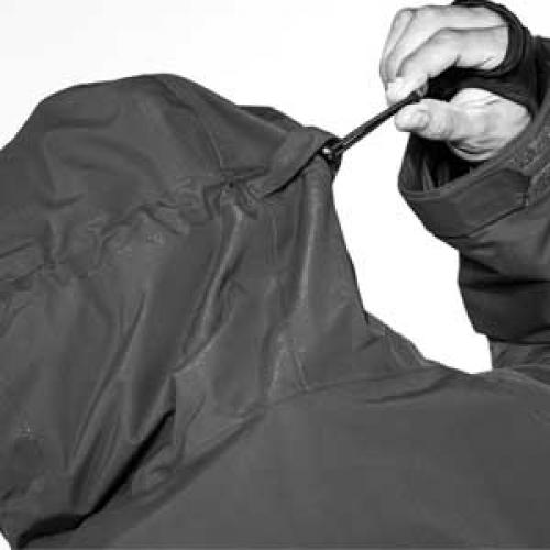 VOLCOM L INS GORE-TEX JKT blb G0451701 -  31-10-2016/1477919684pdp_snow_sd_mens_hood_adjustment.jpg